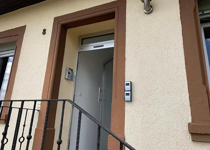 아파트 Feeling Trierweiler